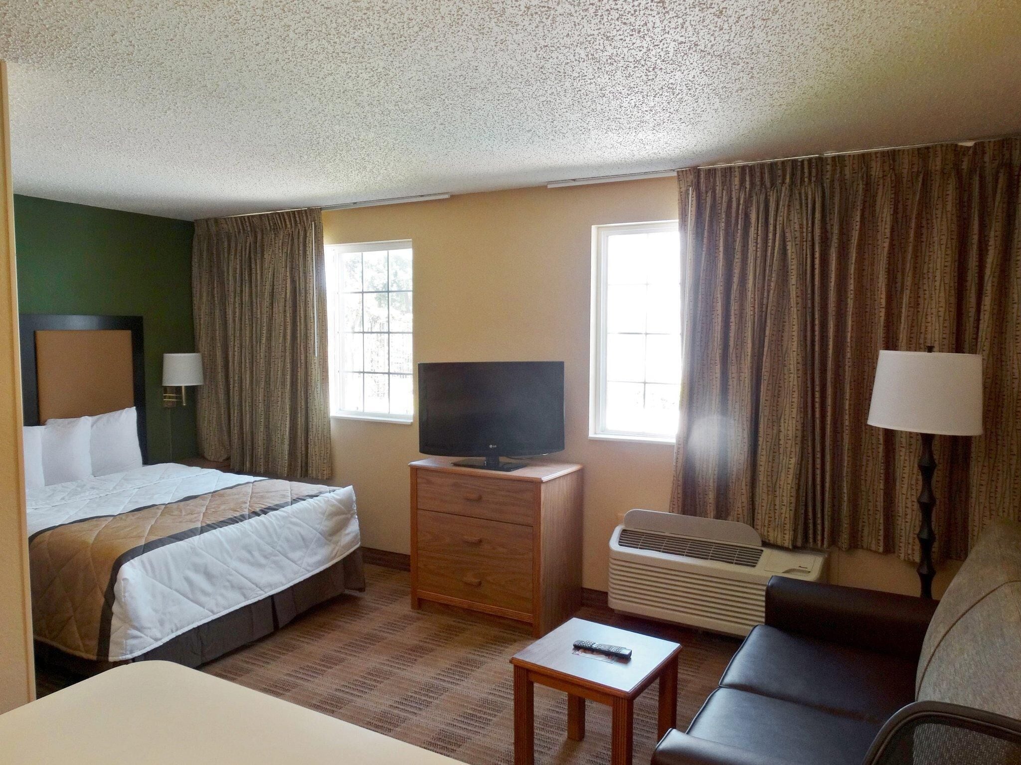 Foto - Southpoint Suites Jacksonville