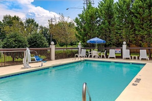 Seasonal outdoor pool, open 10 AM to 9:00 PM, sun loungers