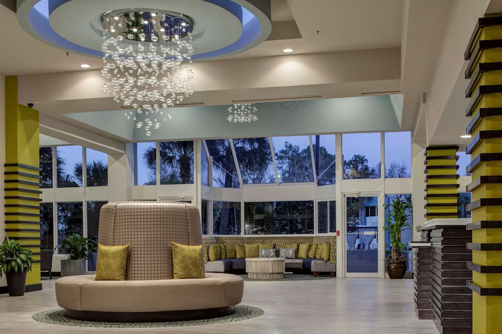 DoubleTree by Hilton Hotel Jacksonville Airport