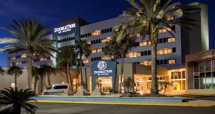 DoubleTree by Hilton Hotel Jacksonville Airport