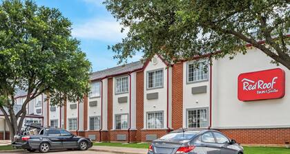 Red Roof Inn & Suites Euless - DFW Airport Southwest