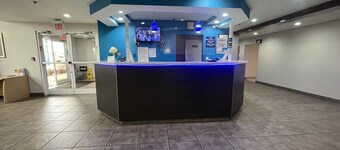 Americas Best Value Inn & Suites Jackson, TN