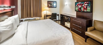 Red Roof Inn PLUS+ Raleigh Downtown – NCSU/Conv Center