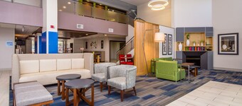 Holiday Inn Express Hotel & Suites Phoenix-Airport by IHG