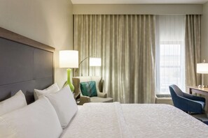 Room, 1 King Bed, Accessible, Non Smoking (Roll-in Shower) | Desk, blackout drapes, iron/ironing board, free cribs/infant beds - Hampton Inn Birmingham/Trussville (Birmingham)
