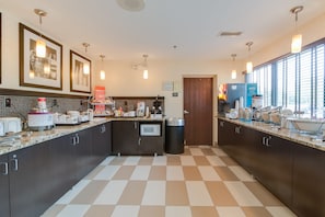 Free daily buffet breakfast