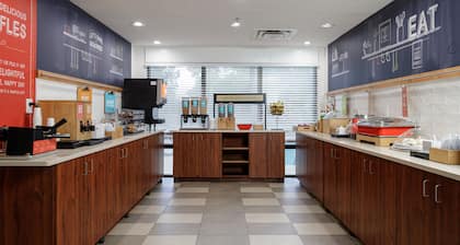 Hampton Inn Bellevue / Nashville-I-40 West