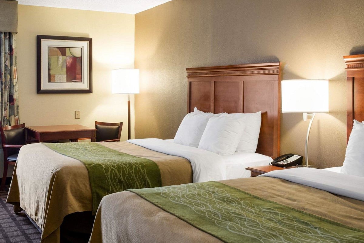 Standard Room, 2 Queen Beds, Non Smoking
