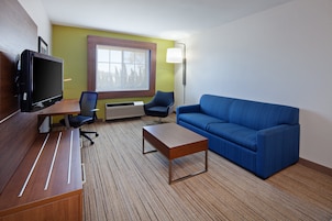 Suite, Multiple Beds | Room amenity