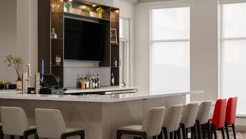 Bar (en la propiedad)
