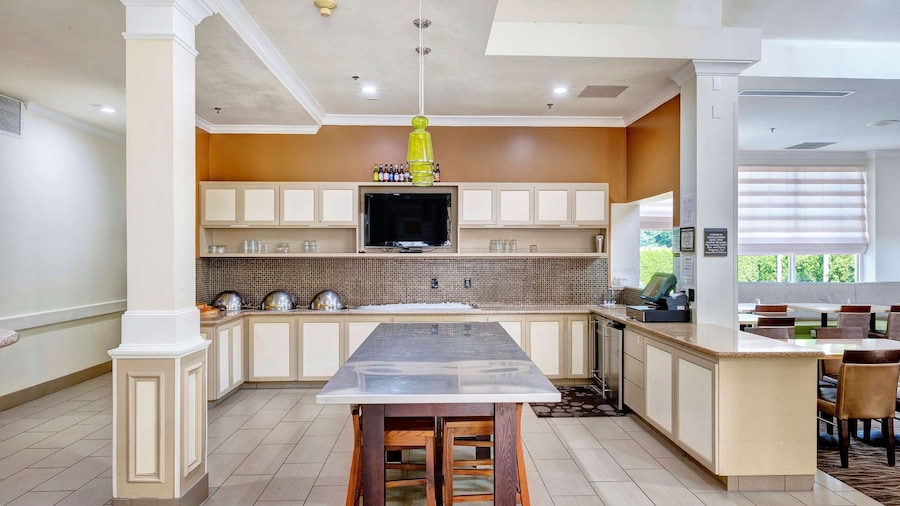 Hilton Garden Inn Portland Airport