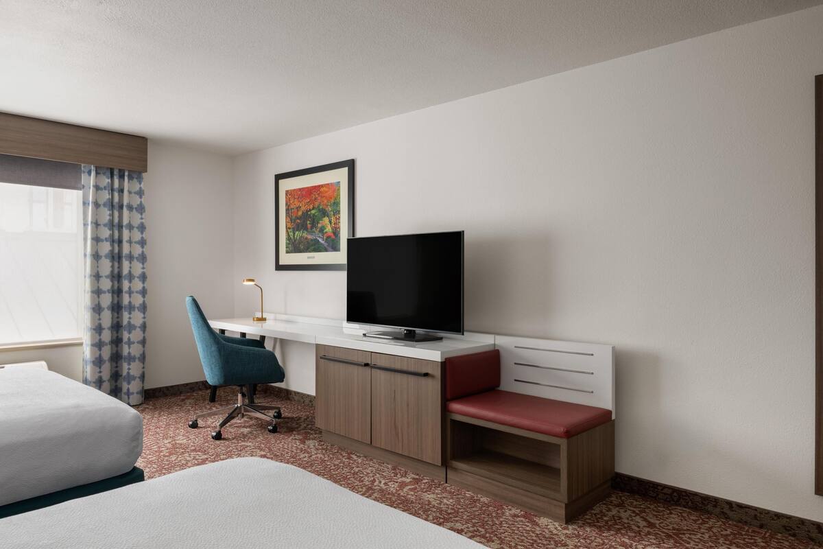 In-room safe, iron/ironing board, free cots/infant beds