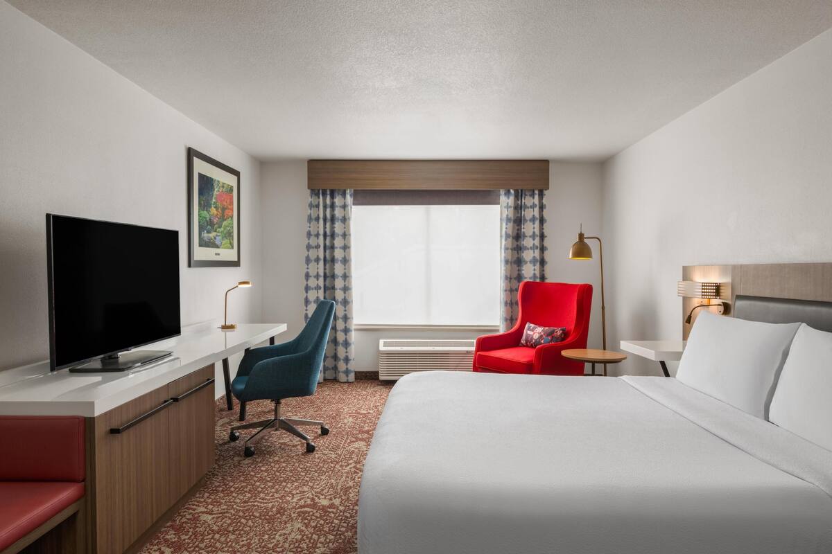 In-room safe, iron/ironing board, free cots/infant beds
