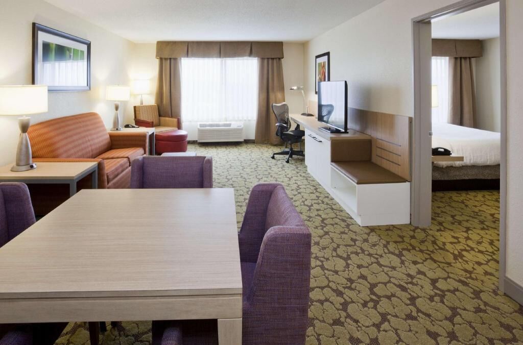 In-room safe, desk, laptop workspace, blackout curtains