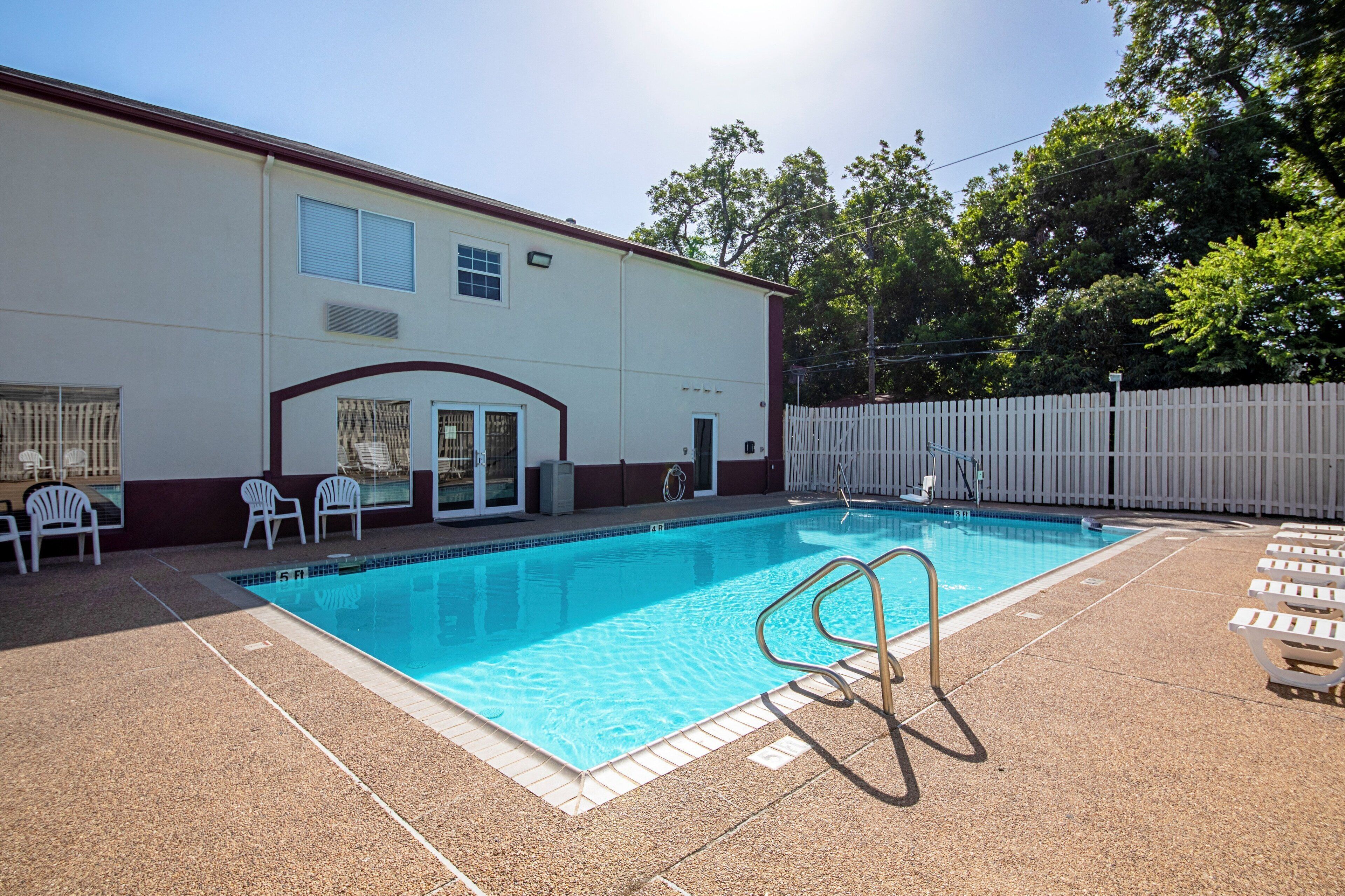 Foto - Red Roof Inn San Marcos