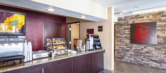 Red Roof Inn San Marcos