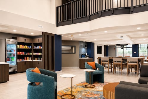 La Quinta Inn & Suites by Wyndham Duluth/Atlanta