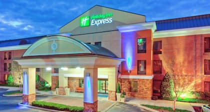 Holiday Inn Express & Suites Nashville - Brentwood I-65 by IHG