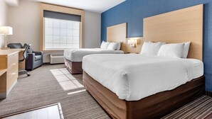 Iron/ironing board - Quality Inn & Suites Oakville (Oakville)