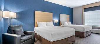 Quality Inn & Suites Oakville