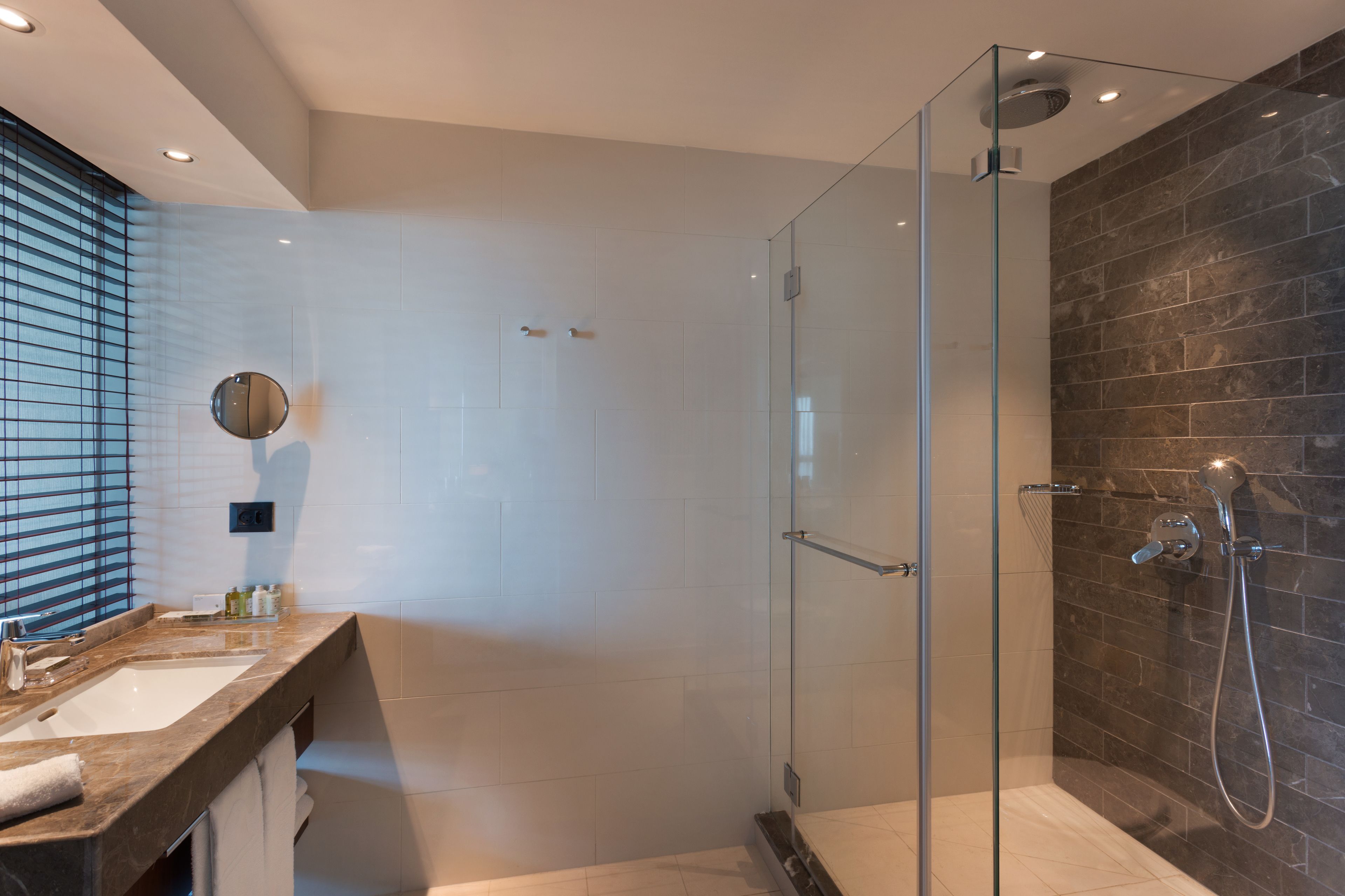 superior room, sea view | bathroom | shower, rainfall showerhead, free toiletries, hair dryer