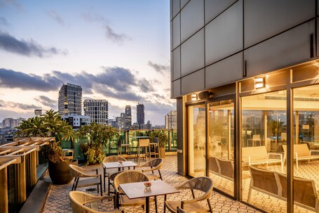 Rooftop pool