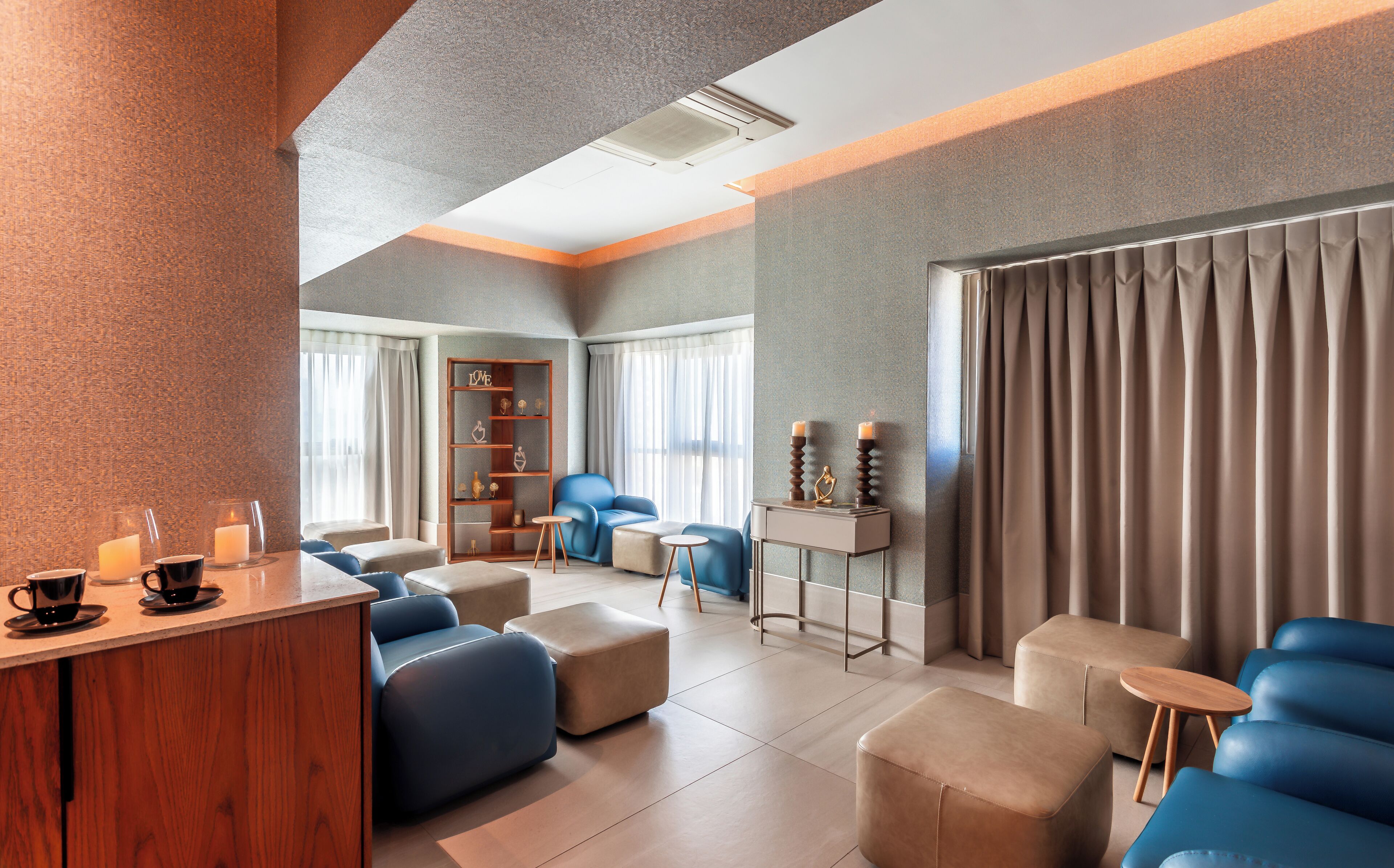 couples treatment room(s), aromatherapy, hot stone massages