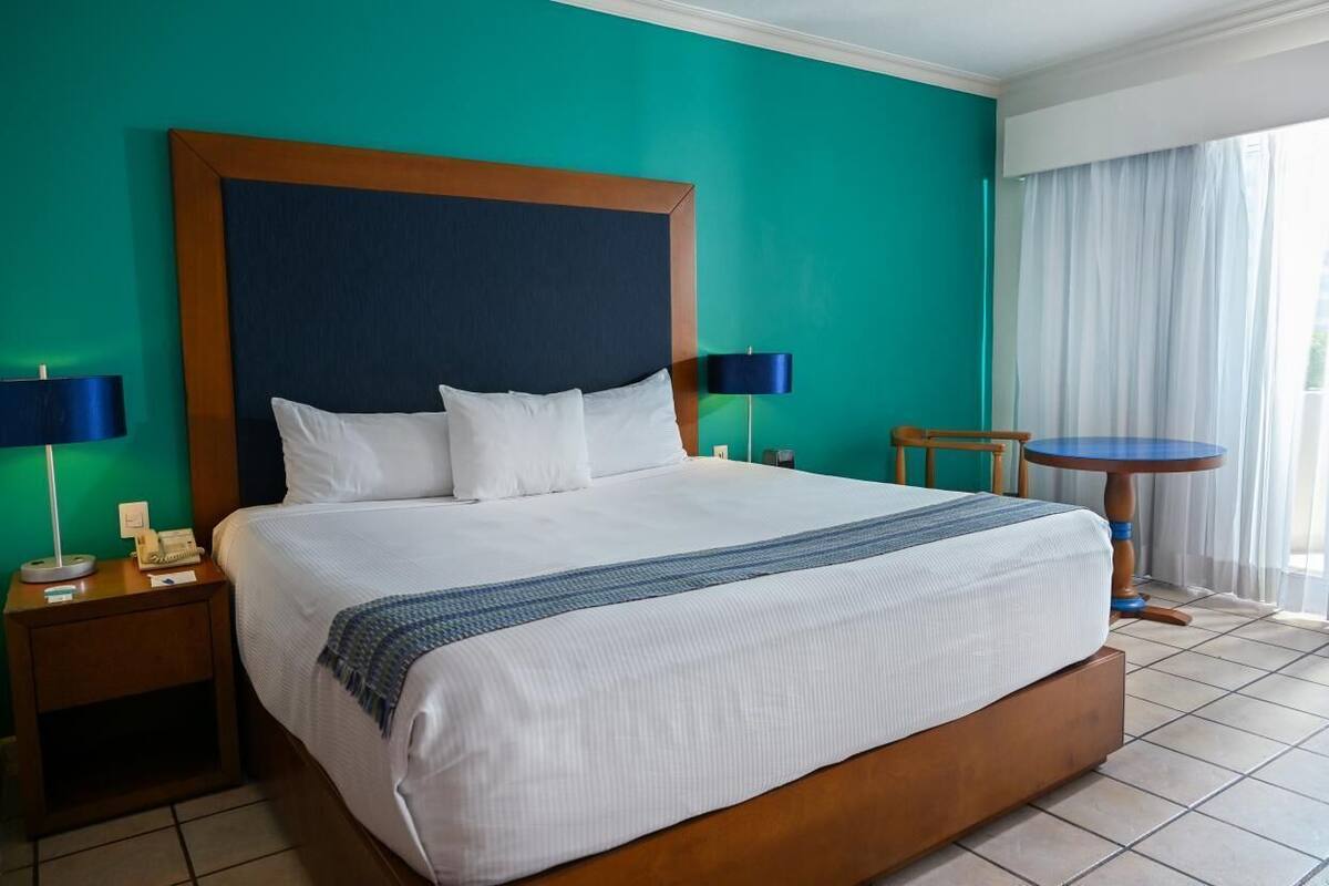 Articles gratuits dans le mini-bar, coffres-forts dans les chambres