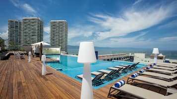 2 albercas al aire libre y camas balinesas gratuitas