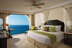 Club Suite, 1 King Bed, Ocean View | 1 bedroom, down comforters, free minibar, in-room safe
