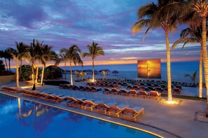 1 bedroom, down comforters, free minibar, in-room safe - Dreams Los Cabos Suites Golf Resort & Spa - All Inclusive (San José del Cabo)