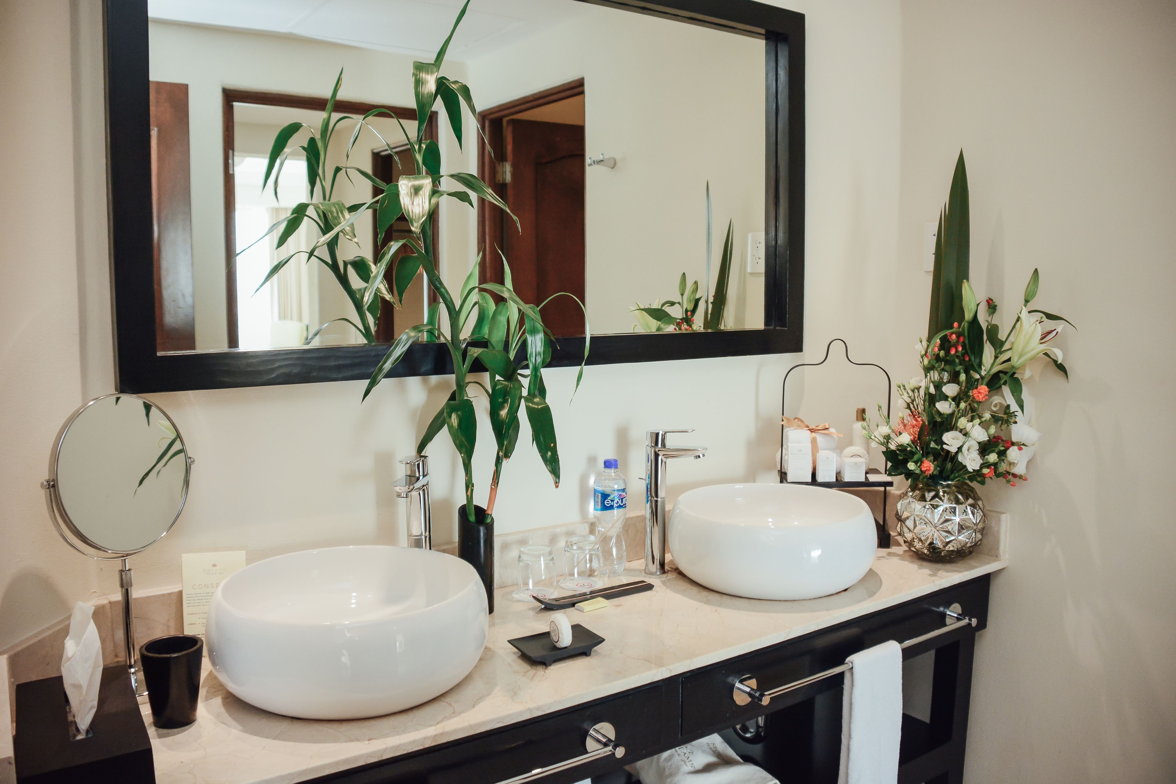 junior suite, ocean view | bathroom | rainfall showerhead, designer toiletries, hair dryer, dressing gowns