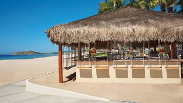 Poolside bar