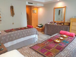 Body treatments, aromatherapy, sports massages, body scrubs, facials