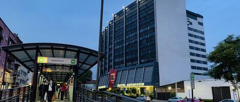 Fachada da propriedade