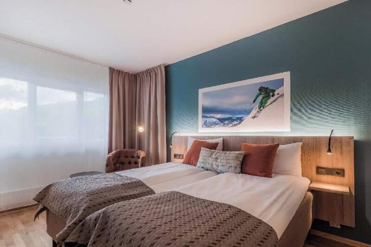 Desk, free WiFi, bed sheets, alarm clocks