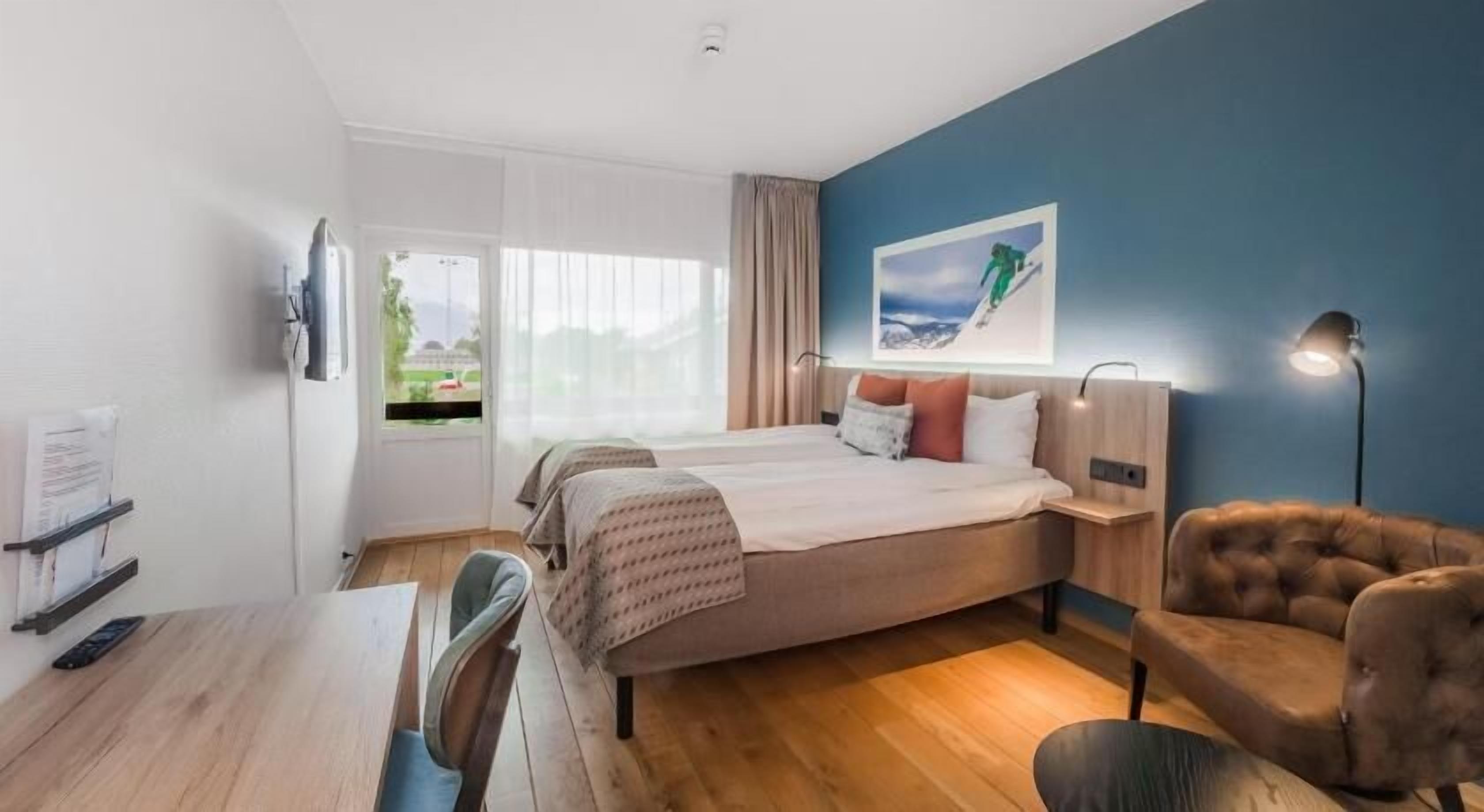 Desk, free WiFi, bed sheets, alarm clocks