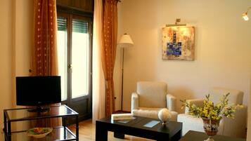 Bureau, chambres insonorisées, Wi-Fi gratuit, draps fournis