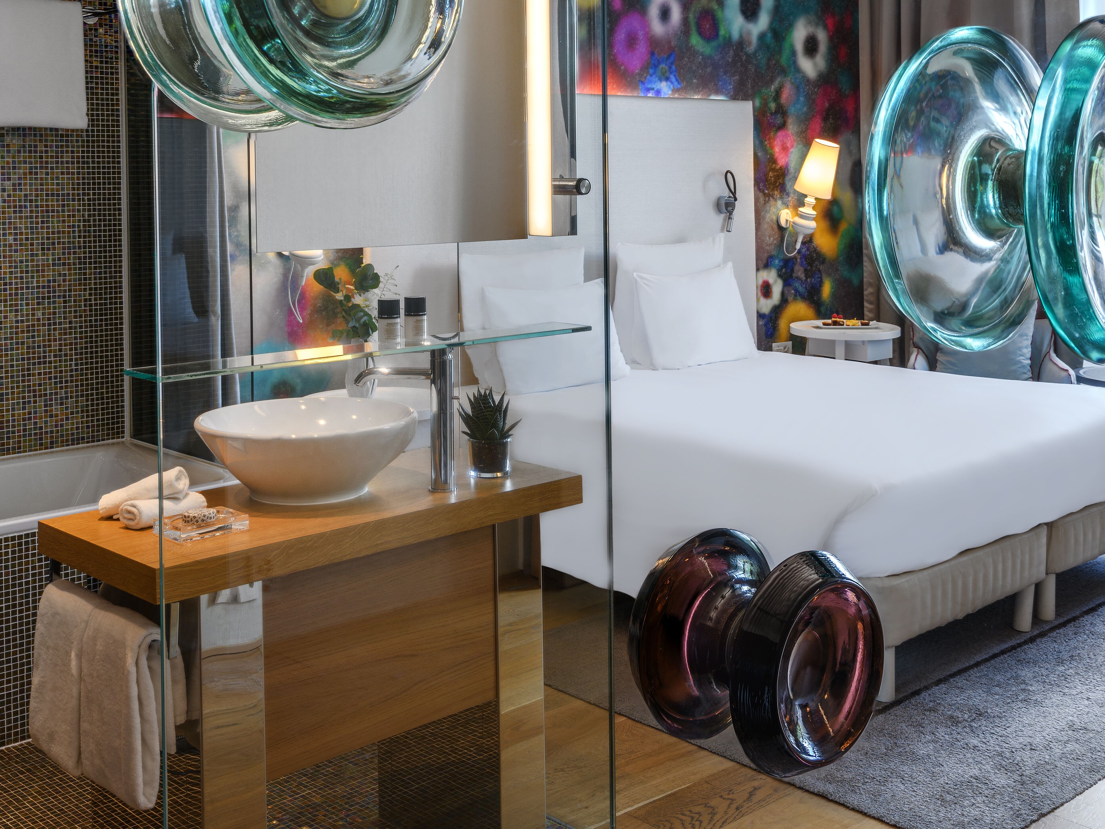 room, lakeside (lifestyle) | 1 bedroom, premium bedding, minibar, in-room safe