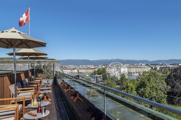 Rooftop terrace