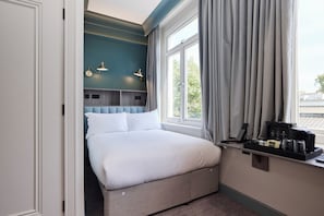Compact Double | 1 bedroom, hypo-allergenic bedding, in-room safe, individually decorated