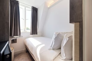 1 bedroom, hypo-allergenic bedding, in-room safe, individually decorated