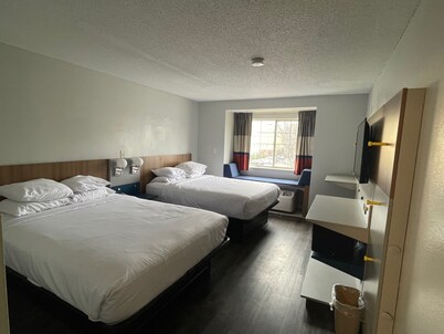 Microtel Inn by Wyndham Atlanta Airport