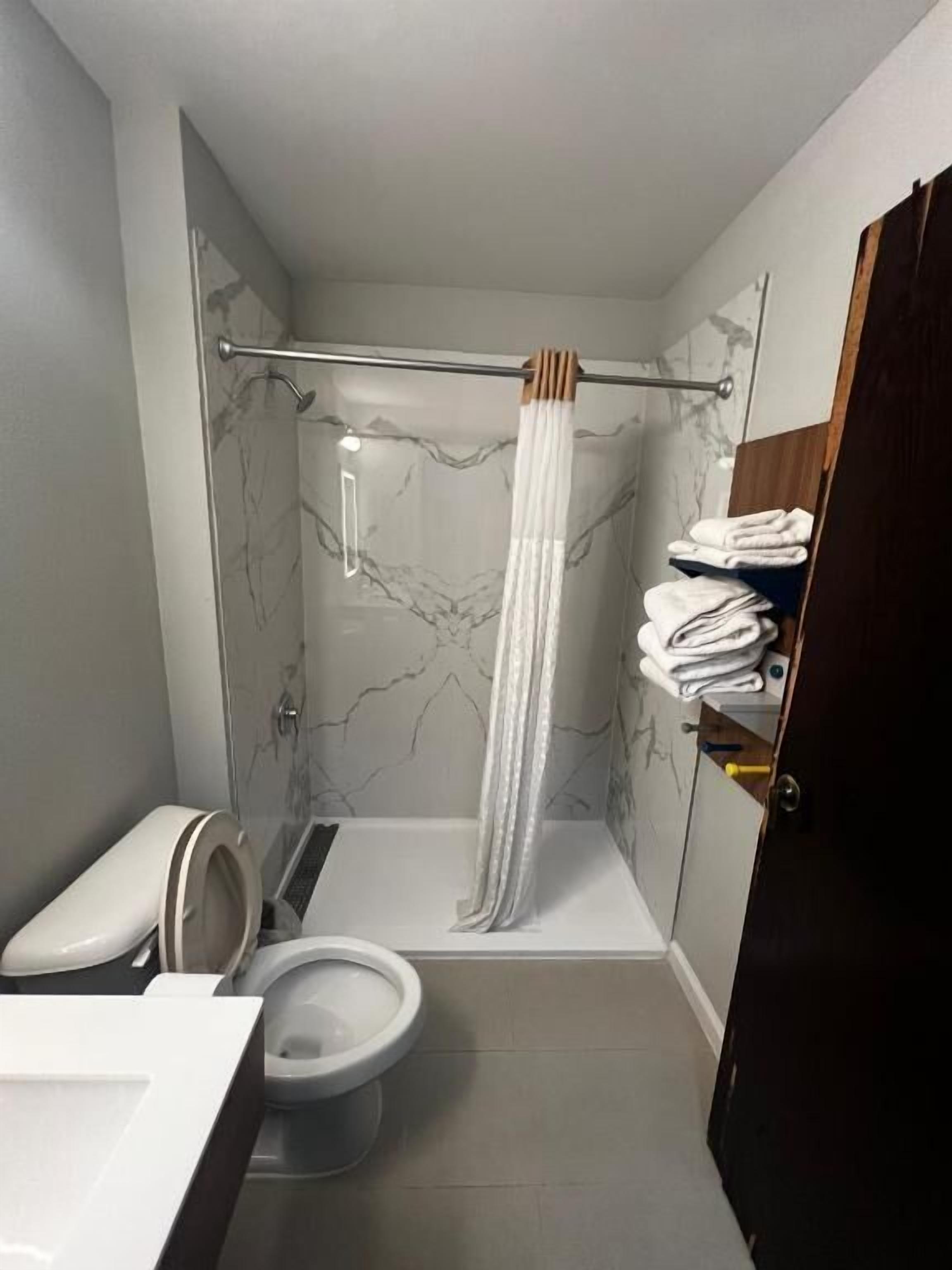 Photo - Microtel Inn by Wyndham Atlanta Airport