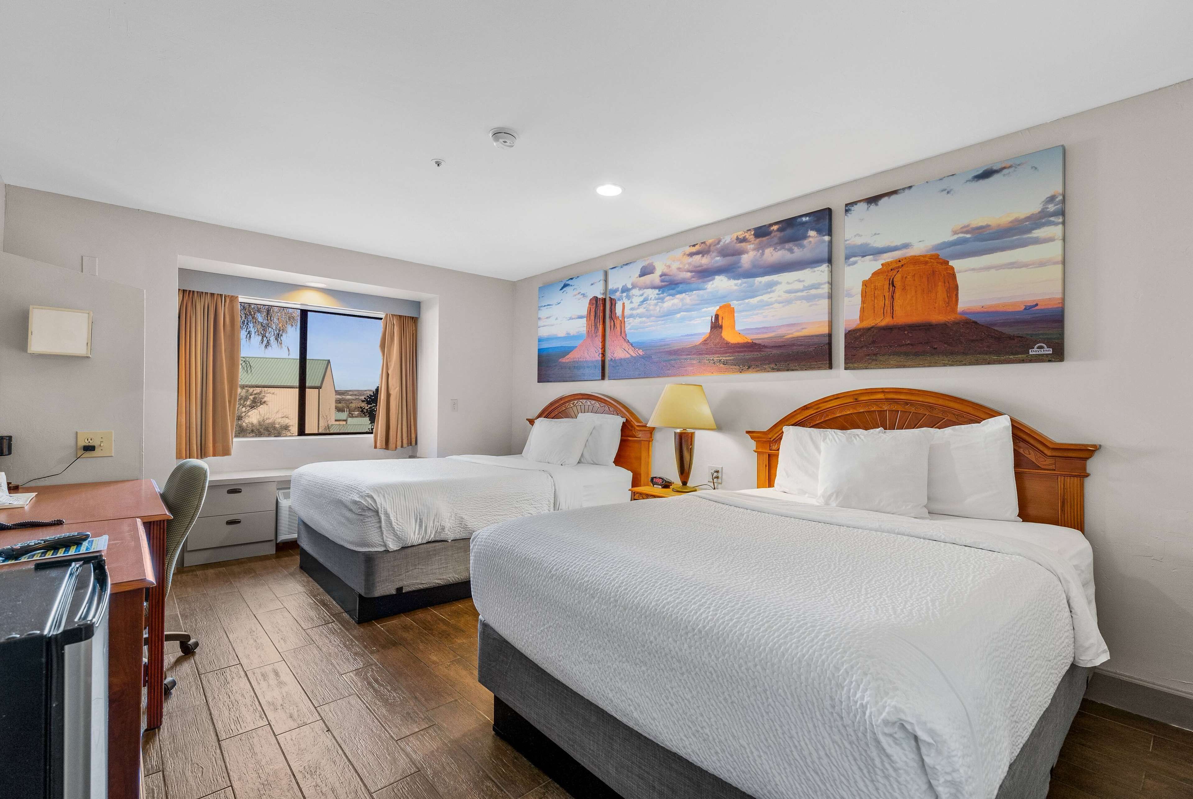 desk, laptop workspace, blackout curtains, free cots/infant beds