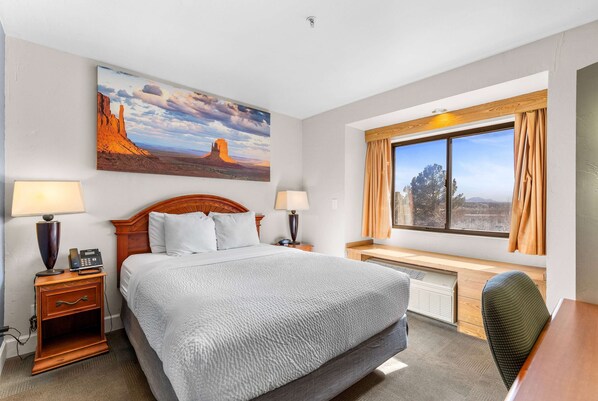 Room, 1 Queen Bed, Non Smoking | Desk, laptop workspace, blackout curtains, free cots/infant beds