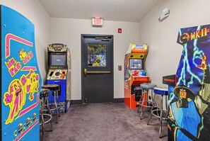 Game room - Days Inn by Wyndham Camp Verde Arizona (Camp Verde)