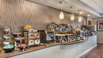 Colazione completa inclusa, servita tutte le mattine