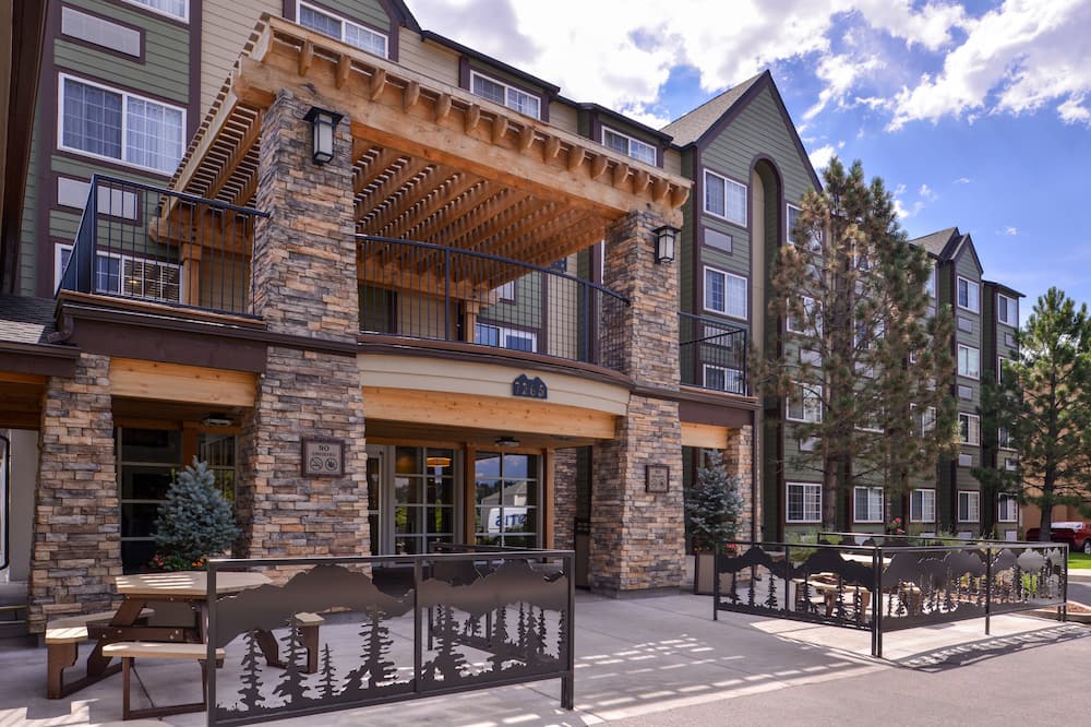 Best Western Plus Peak Vista Inn & Suites