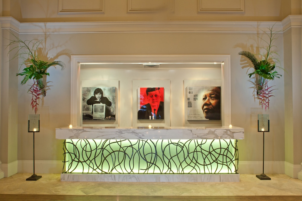 International House Hotel by null